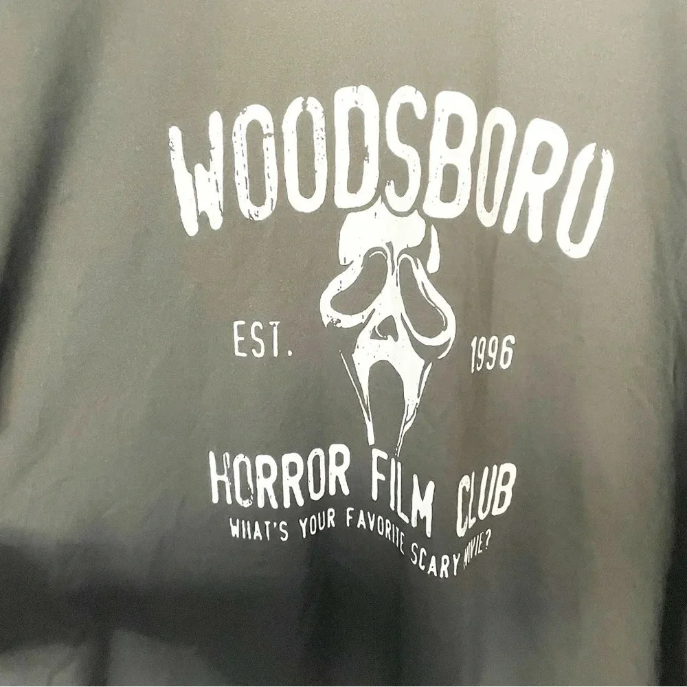 Unisex “Woodsboro Horror Film Club” Relaxed Fit Black Short Sleeve Tee Size 4XL - Picture 3 of 8